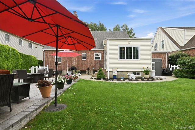 166 Beech Street, Floral Park, NY 11001