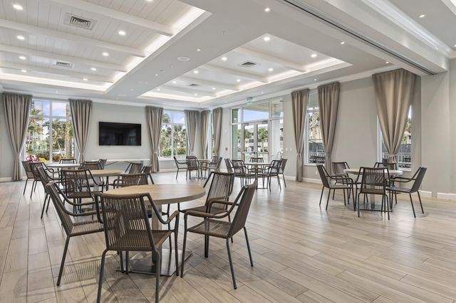 2400 S Ocean Drive V-211, Fort Pierce, FL 34949