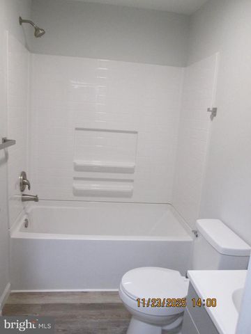 380 GALLERY LN, Mount Bethel, PA 18343