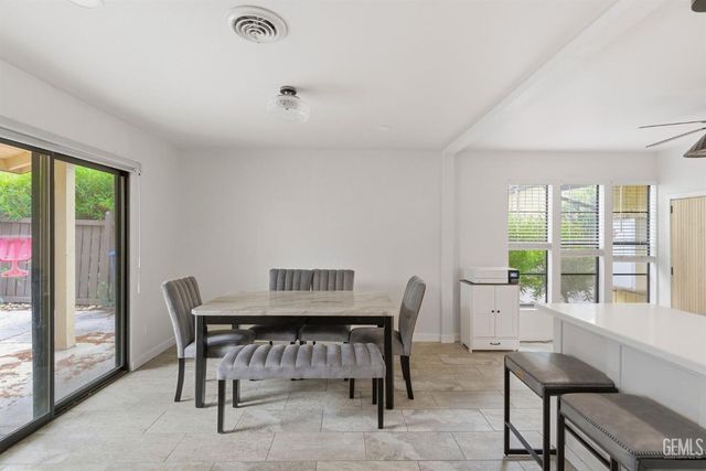 11938 Laver Court, Bakersfield, CA 93306