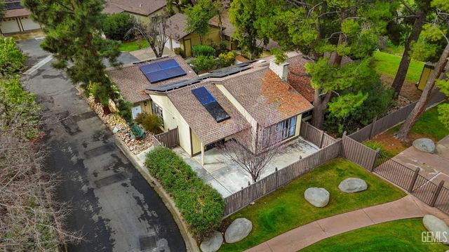 11938 Laver Court, Bakersfield, CA 93306
