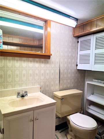 1673 Hancock Avenue, Oklahoma Boro, PA 15613