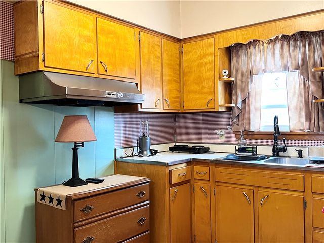 1673 Hancock Avenue, Oklahoma Boro, PA 15613