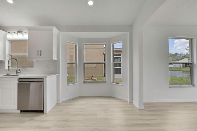 545 LAKE CYPRESS CIRCLE, Oldsmar, FL 34677