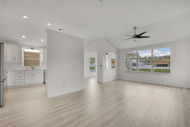 545 LAKE CYPRESS CIRCLE, Oldsmar, FL 34677