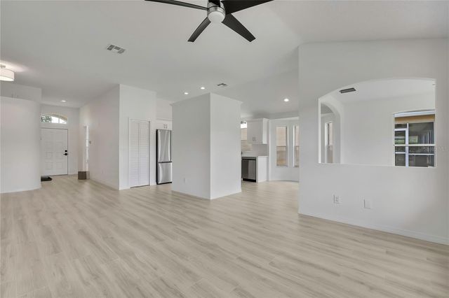 545 LAKE CYPRESS CIRCLE, Oldsmar, FL 34677