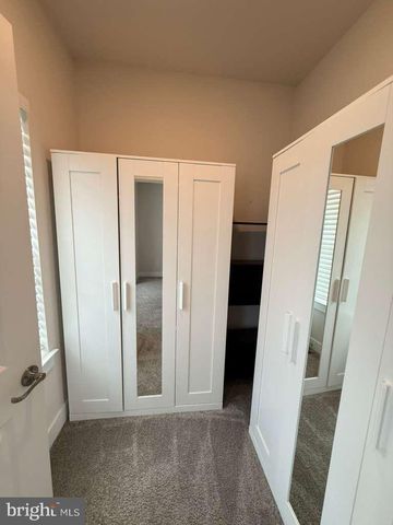 704 PEONY LN, Spring City, PA 19475