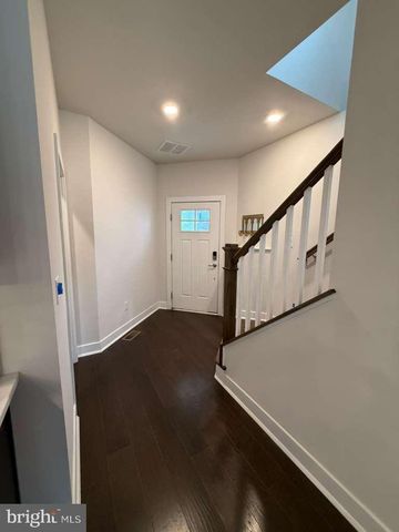 704 PEONY LN, Spring City, PA 19475