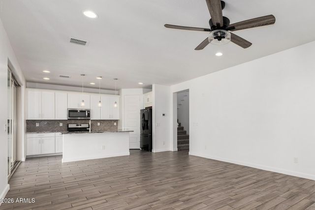 9916 E KINETIC Drive, Mesa, AZ 85212