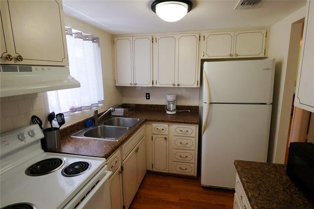 5858 WELCOME ROAD J23, Bradenton, FL 34207