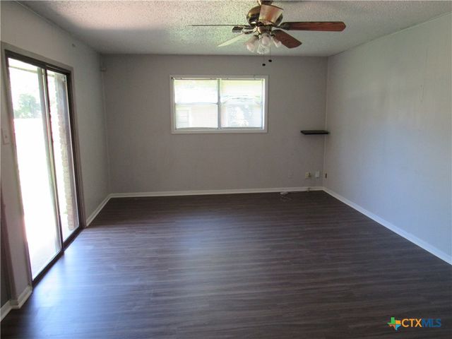 3914 S 31st Street, Temple, TX 76502