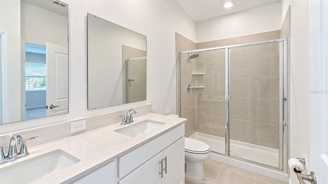 5224 DAGENHAM DRIVE, Davenport, FL 33897