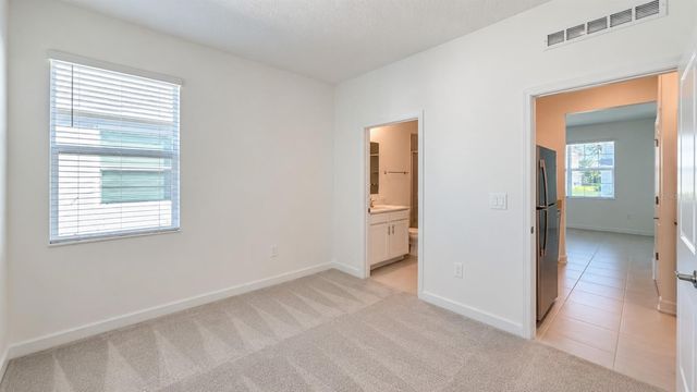 5224 DAGENHAM DRIVE, Davenport, FL 33897