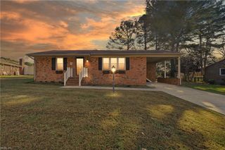 318 Shore DR, Suffolk, VA 23434