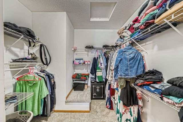 15040 Dunwood Trail 11, Apple Valley, MN 55124
