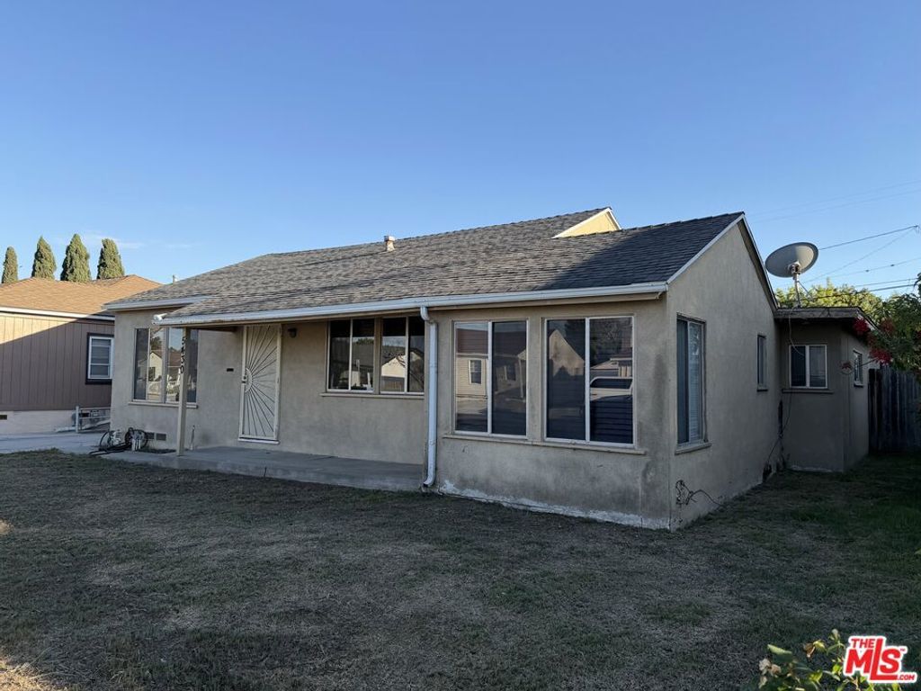 5430 W 119th Street, Inglewood, CA 90304 — photo 3