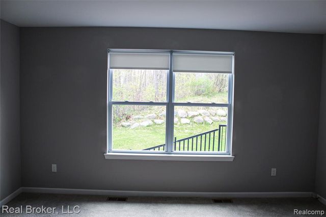 1313 Secretariat Way, Howell, MI 48843