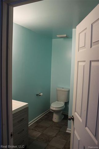 1313 Secretariat Way, Howell, MI 48843