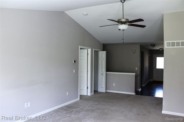 1313 Secretariat Way, Howell, MI 48843