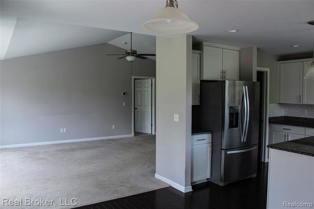 1313 Secretariat Way, Howell, MI 48843