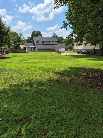 4580 Lindsey Drive, Powder Springs, GA 30127