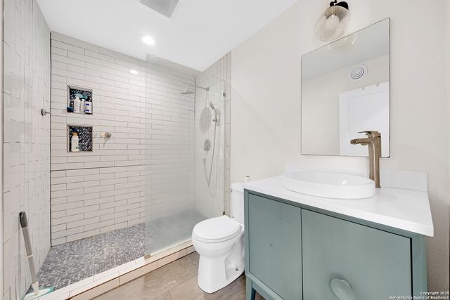 138 DUNNING AVE, San Antonio, TX 78210