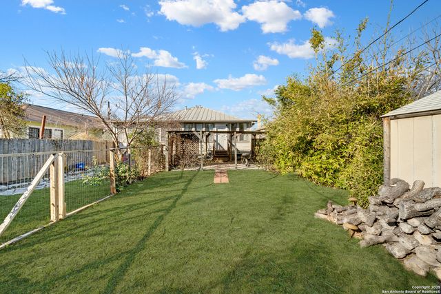 138 DUNNING AVE, San Antonio, TX 78210