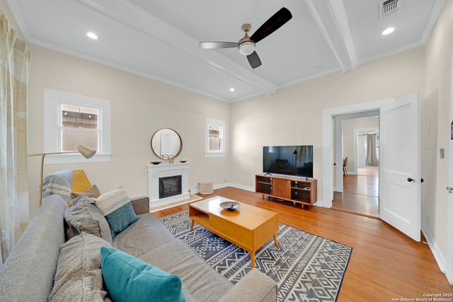 138 DUNNING AVE, San Antonio, TX 78210