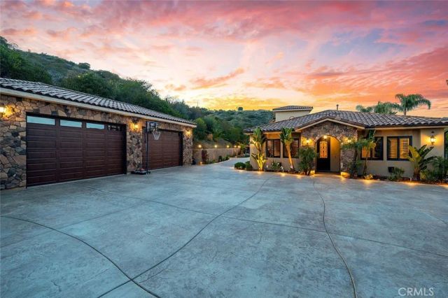 21128 Via Los Laureles, Murrieta, CA 92562