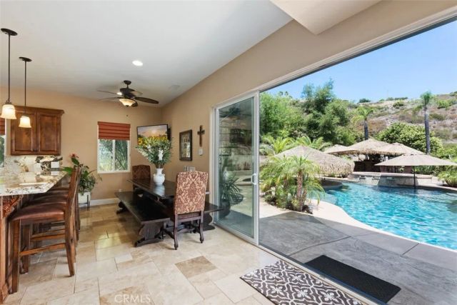 21128 Via Los Laureles, Murrieta, CA 92562