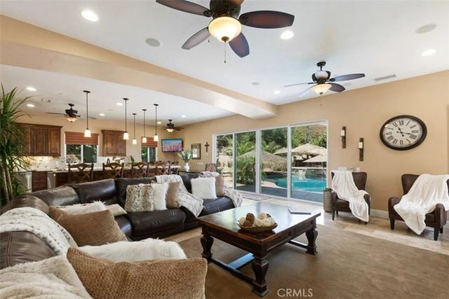 21128 Via Los Laureles, Murrieta, CA 92562