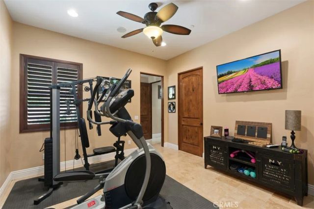 21128 Via Los Laureles, Murrieta, CA 92562