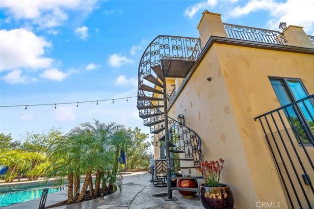 21128 Via Los Laureles, Murrieta, CA 92562