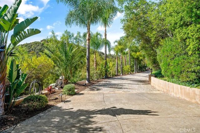 21128 Via Los Laureles, Murrieta, CA 92562