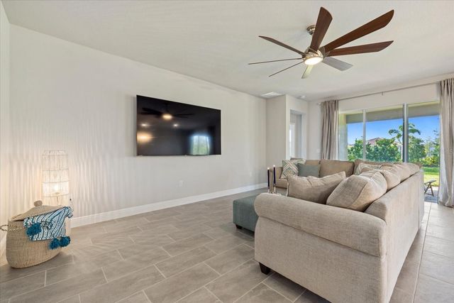 11925 BOHEMIAN PLACE, Venice, FL 34293