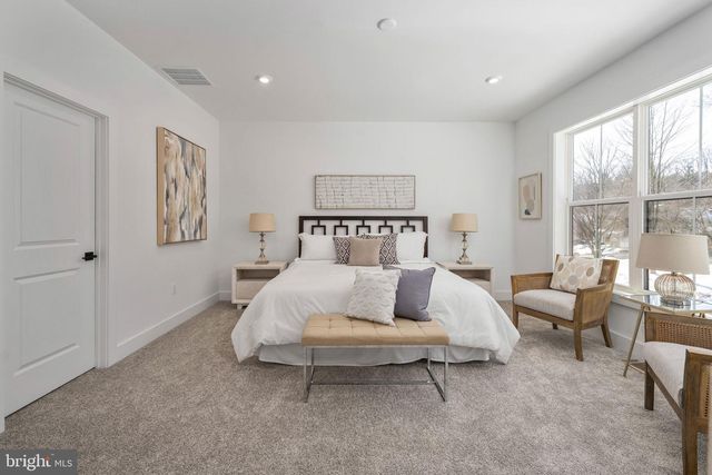 9424 DANDELION DR, Lorton, VA 22079