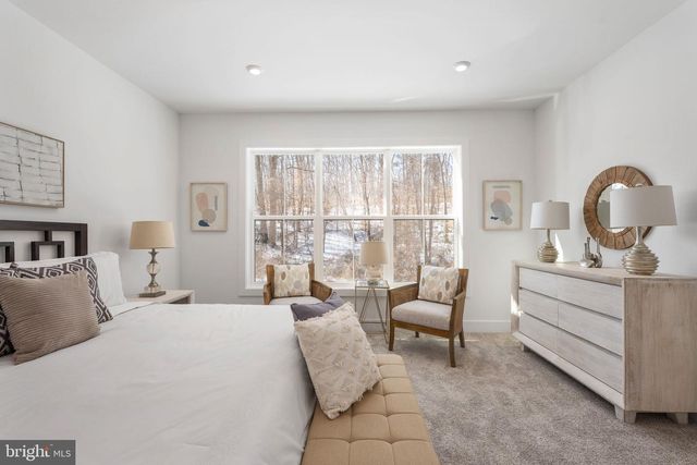 9424 DANDELION DR, Lorton, VA 22079