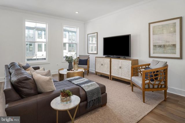 9424 DANDELION DR, Lorton, VA 22079