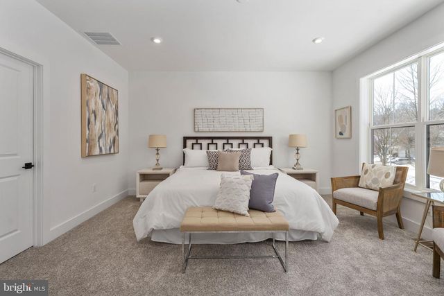 9424 DANDELION DR, Lorton, VA 22079