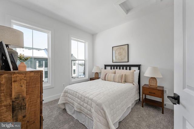 9424 DANDELION DR, Lorton, VA 22079