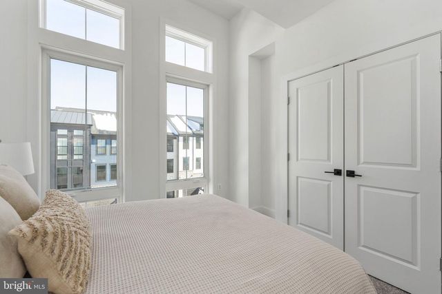 9424 DANDELION DR, Lorton, VA 22079