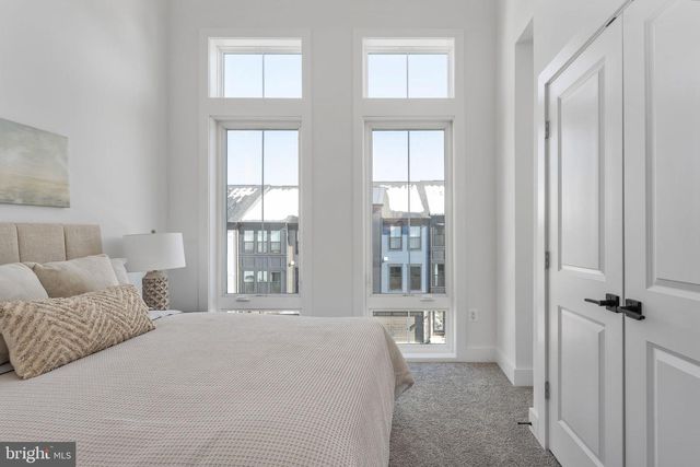 9424 DANDELION DR, Lorton, VA 22079