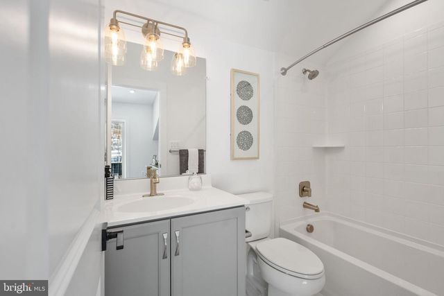 9424 DANDELION DR, Lorton, VA 22079