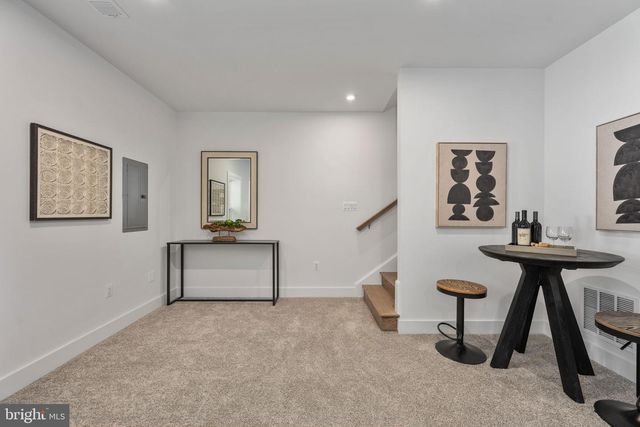 9424 DANDELION DR, Lorton, VA 22079