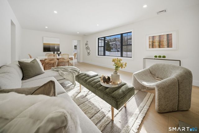 101 Parade Hill Road, New Canaan, CT 06840