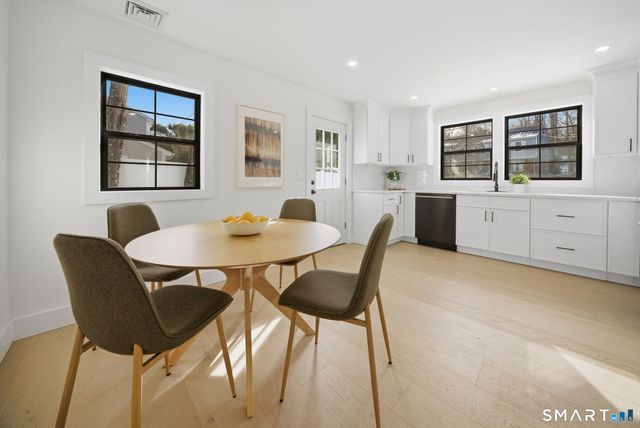 101 Parade Hill Road, New Canaan, CT 06840