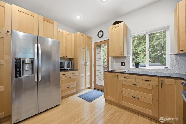 10 Mountain Ash Court, Bellingham, WA 98229
