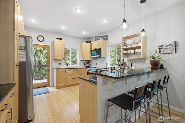 10 Mountain Ash Court, Bellingham, WA 98229