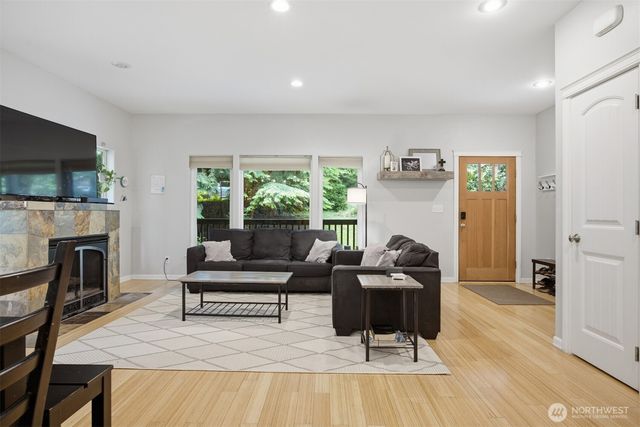 10 Mountain Ash Court, Bellingham, WA 98229