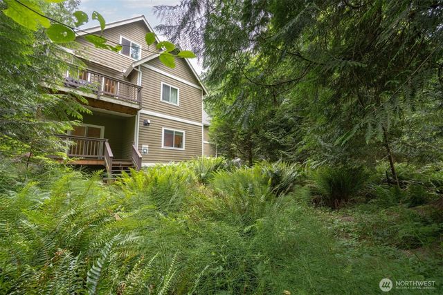 10 Mountain Ash Court, Bellingham, WA 98229